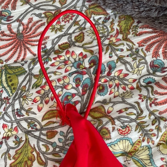 Tight red party dress - Picture 3 of 5